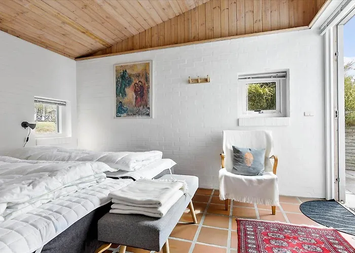 1429-aakirkeby-sohojbakken-24 Nyaraló *